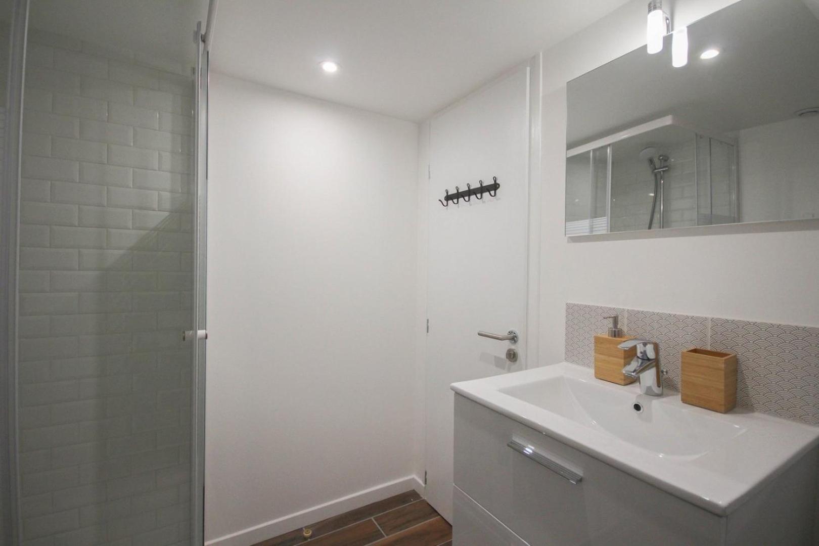 Bright, Fully-Equipped Apartment In Central リール エクステリア 写真